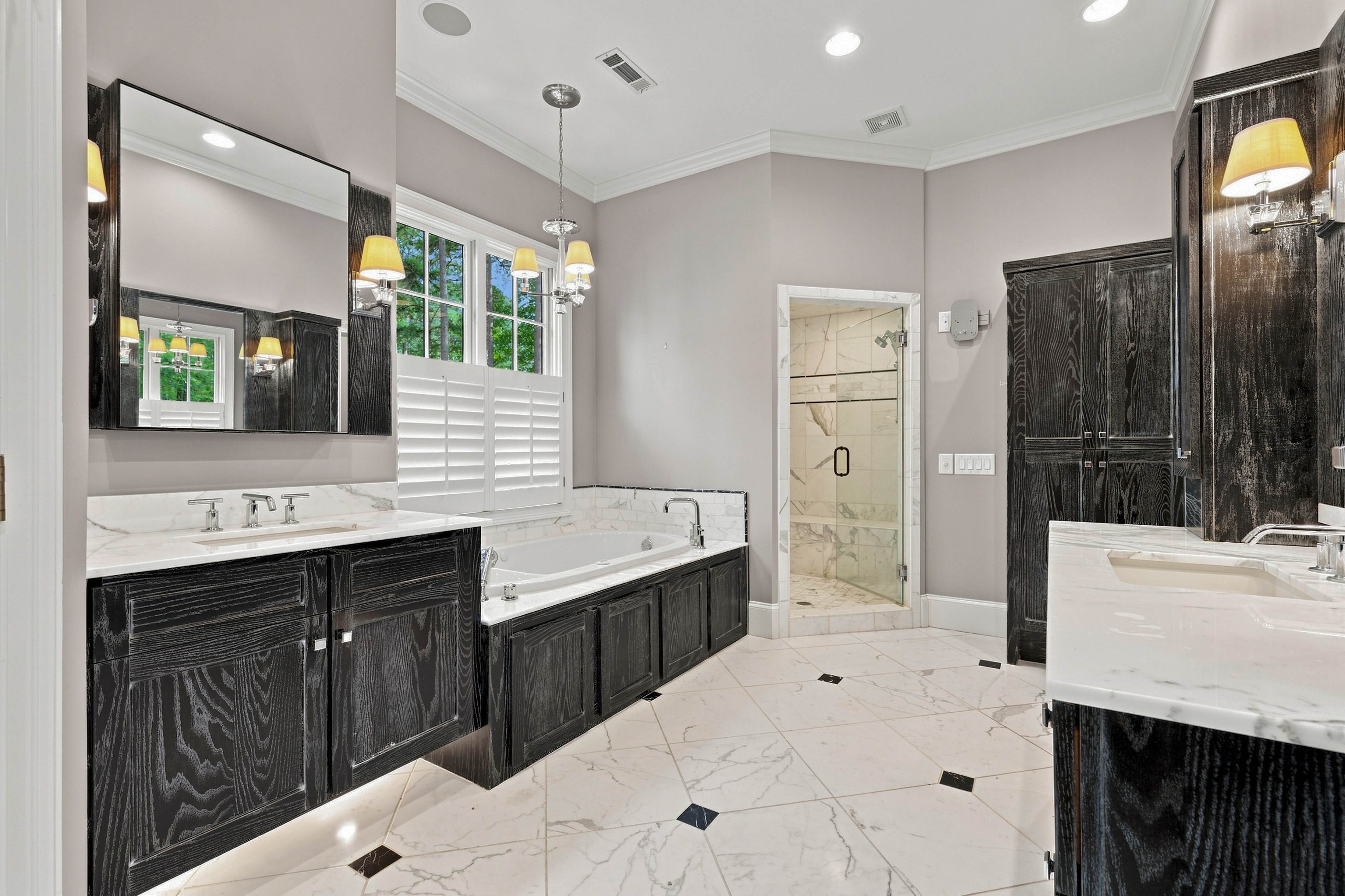 1100 Bachelors Run image 20